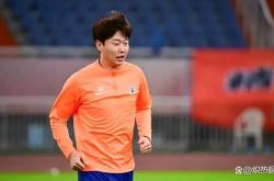 光州FC门将被吹犯规，悔恨当场的简单介绍