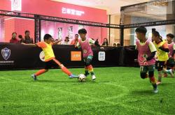 关于利害角逐：足球比赛现场胜负难测的信息