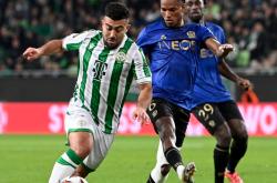 里昂球队遭遇意外，失去胜利机会