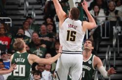 雄鹿队外线射手命中率领先，带动球队优势的简单介绍